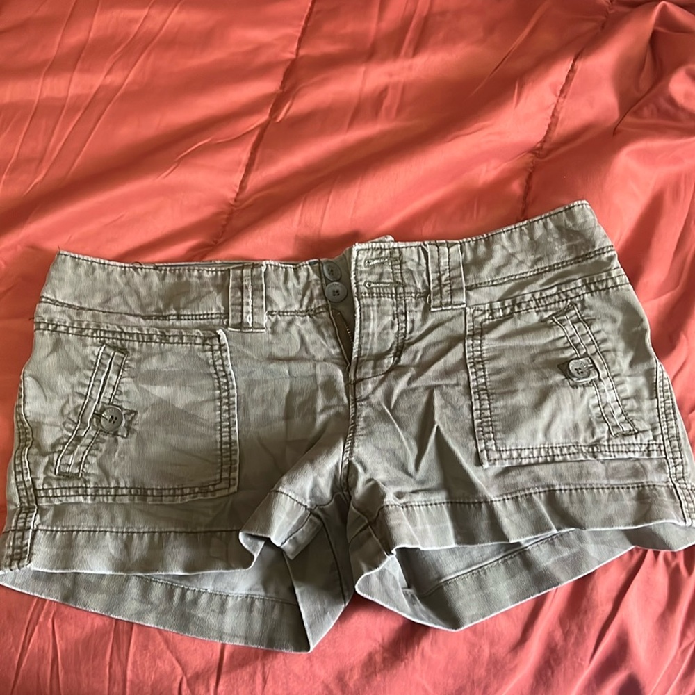 Vintage American Eagle Outfitter shorts!